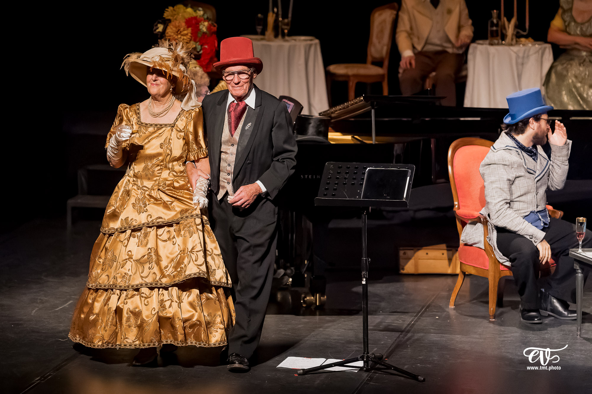 DANS LE SALON DE ROSSINI